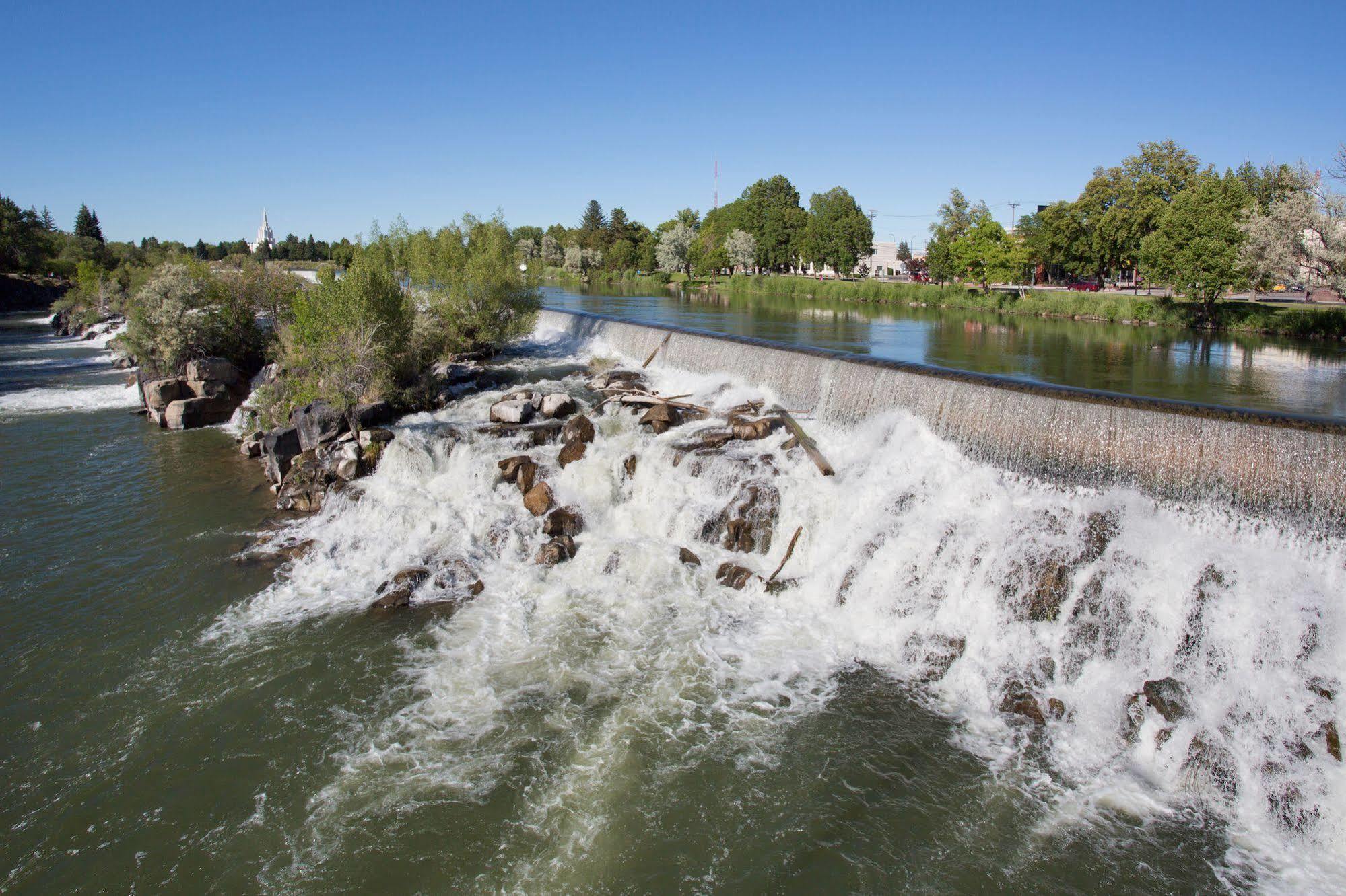 Candlewood Suites Idaho Falls, An Ihg Hotel Екстериор снимка